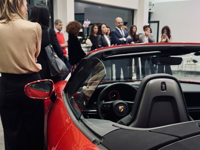 Festa delle Donne con Porsche & Carthusia